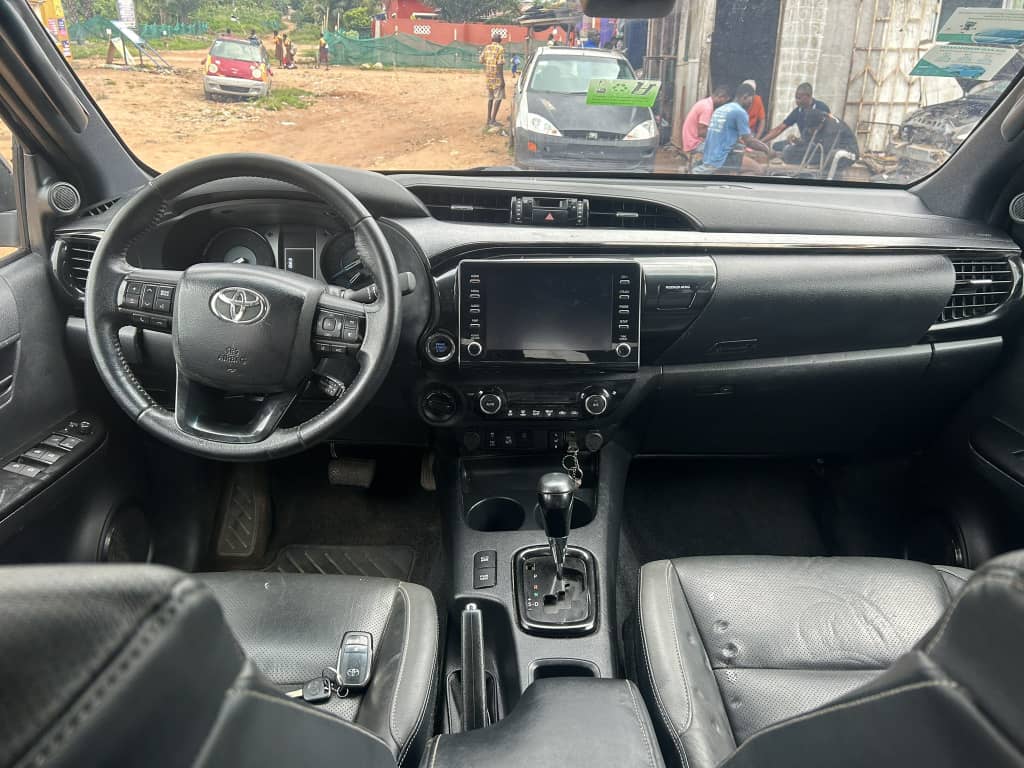 Toyota Hilux 2021