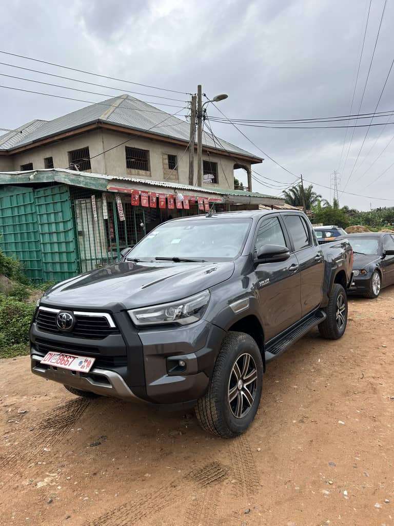 Toyota Hilux 2021
