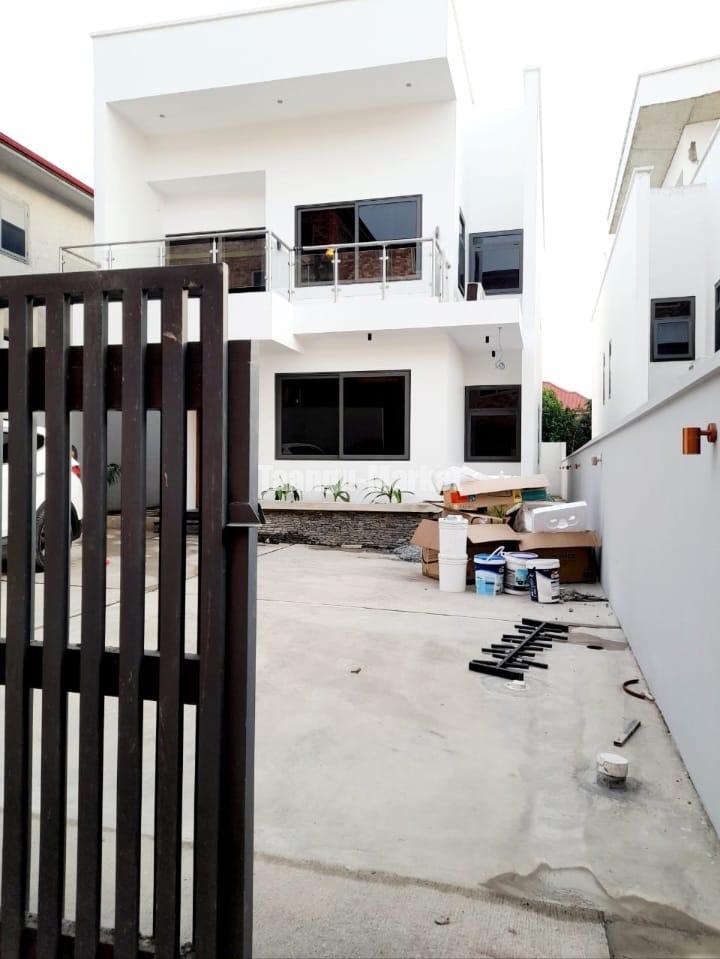 Two bedroom apartment for rent at Westland
