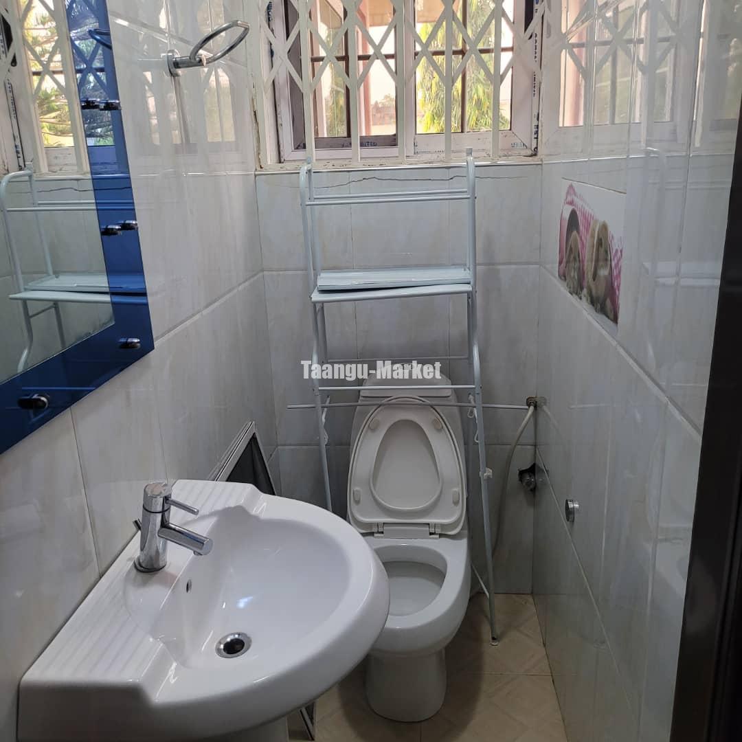 Executive 6 Bedroom House For Sale