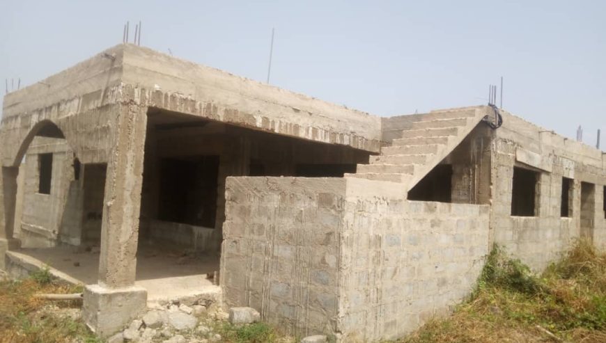4 Bedroom uncompleted Building