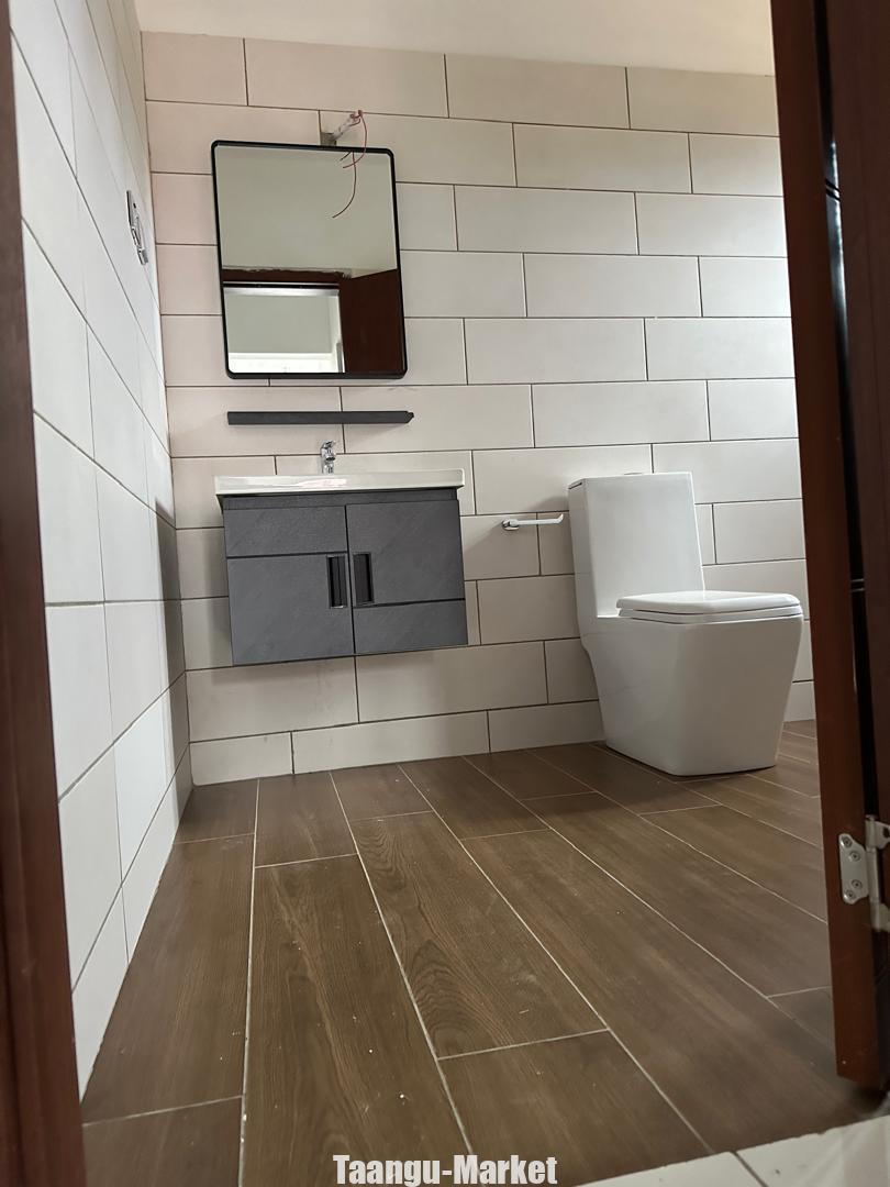 Newly Built 4 Bedroom House With  A Boys Quarter