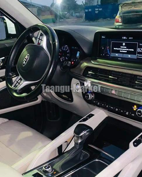 Ford Explorer model XLT New Edition 2021