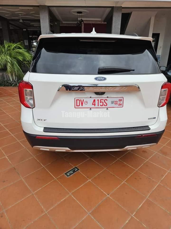 Ford Explorer model XLT New Edition 2021