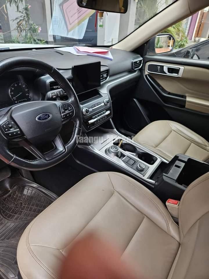 Ford Explorer model XLT New Edition 2021