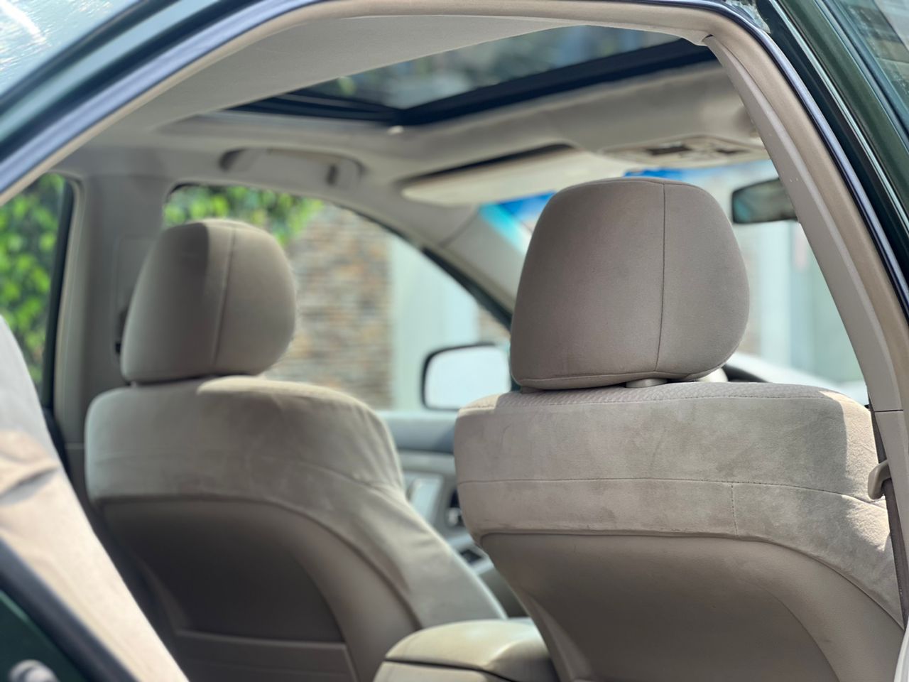 Toyota Camry LE 2011 model