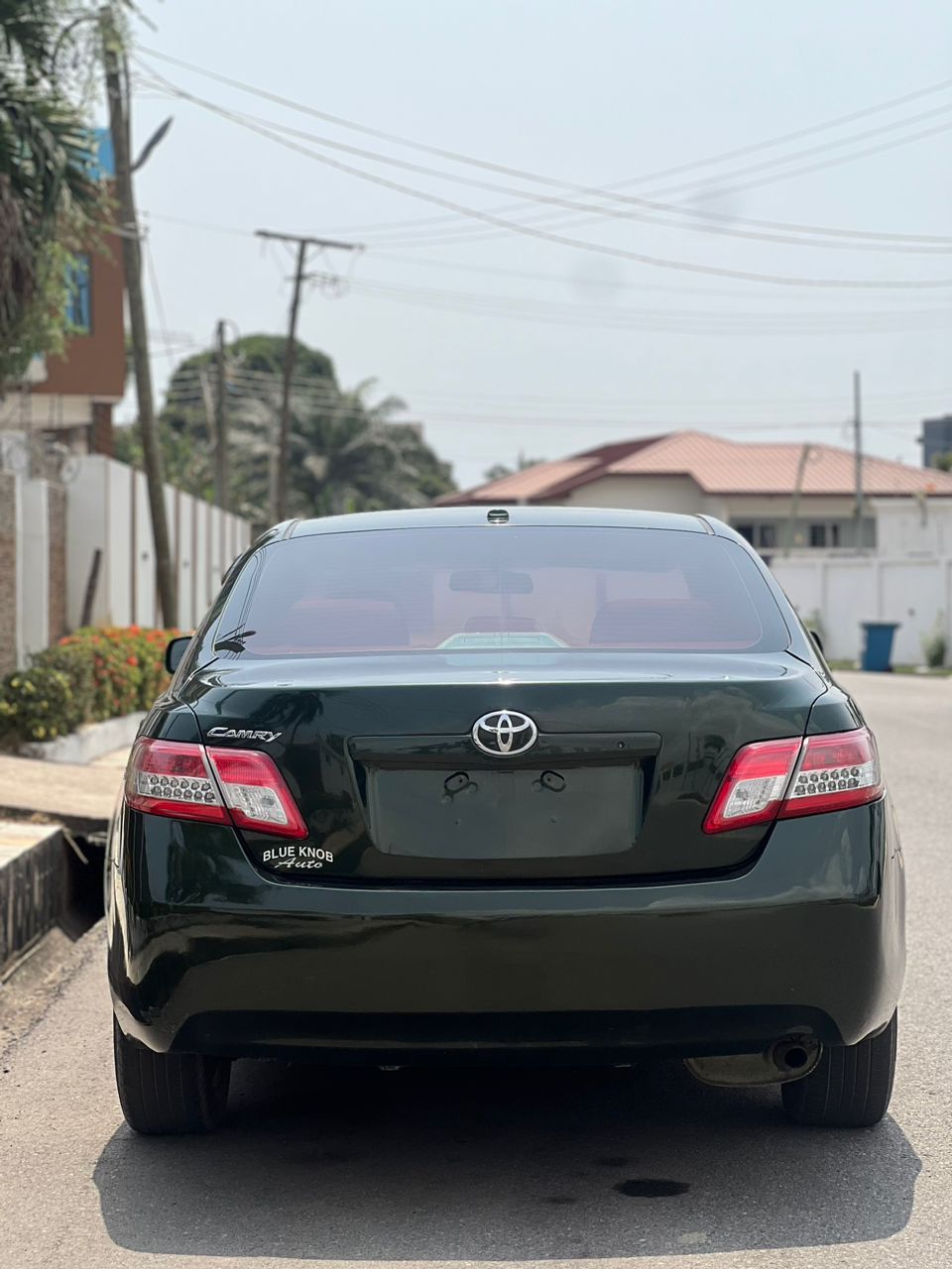 Toyota Camry LE 2011 model