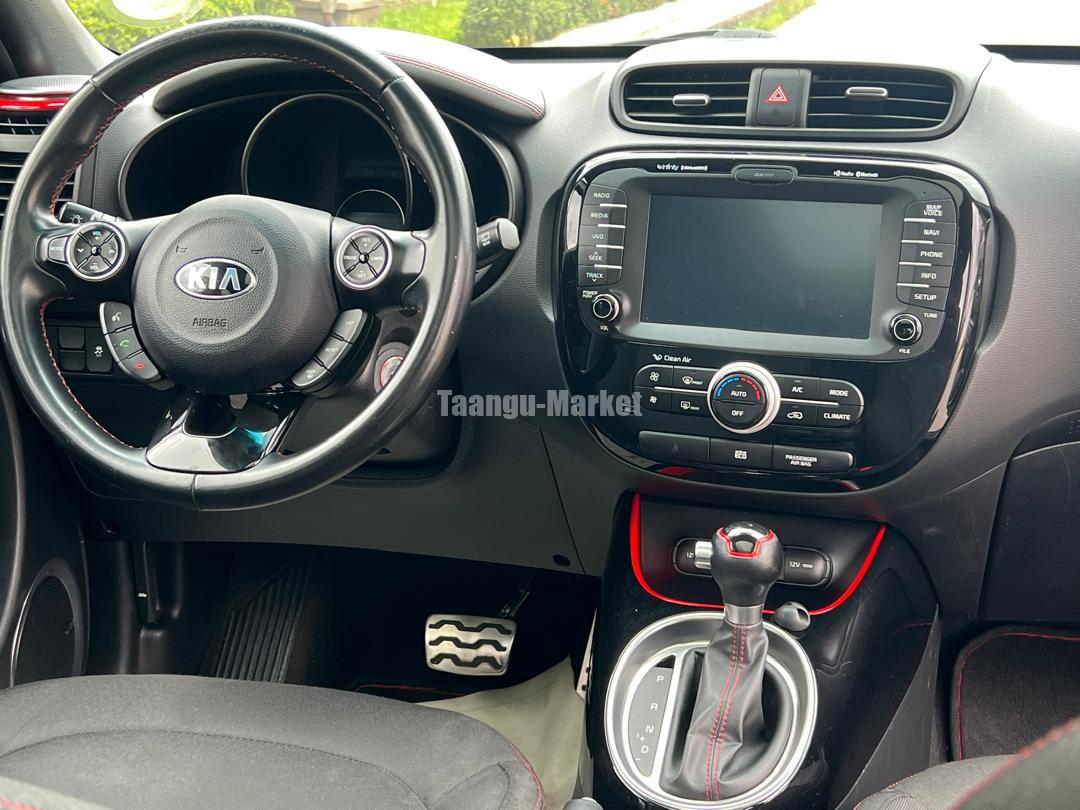 Kia Soul 2015 model