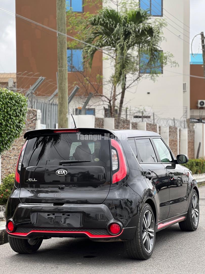 Kia Soul 2015 model